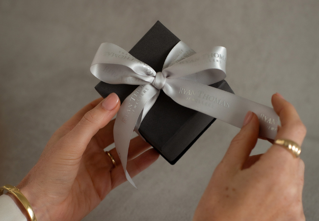 Engravable Jewellery: A Gift Guide