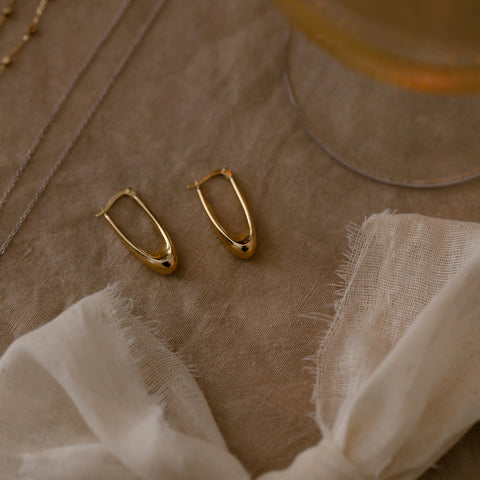 9ct Gold Curved Ovate Hoop Earrings