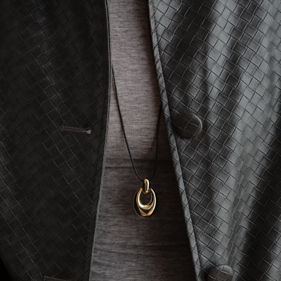 Gold Forma Pendant