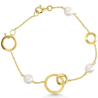 A 9ct yellow gold pearl circle bracelet with polished gold discs and a chain link closure.