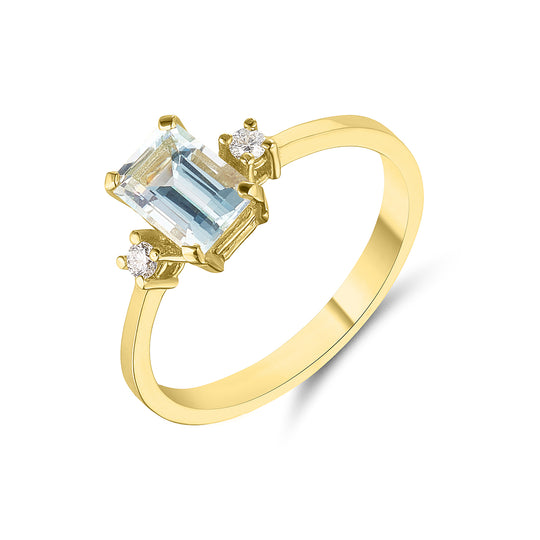 Yellow Gold Aquamarine & Diamond Ring