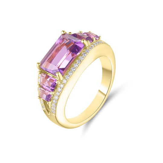Yellow Gold Amethyst & Diamond Ring