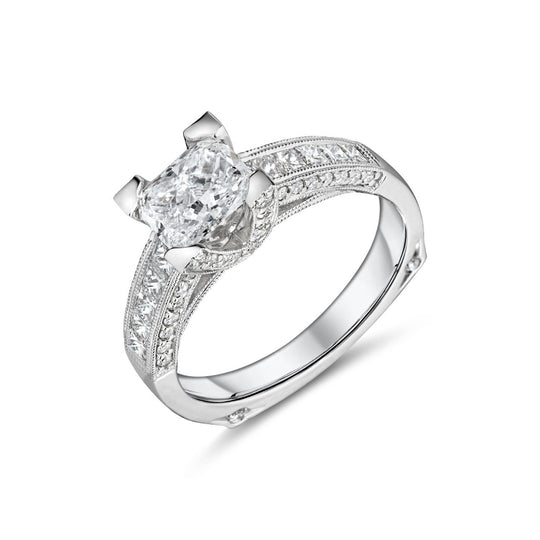 18ct White Gold Radiant Cut Diamond Ring with Diamond Shoulders