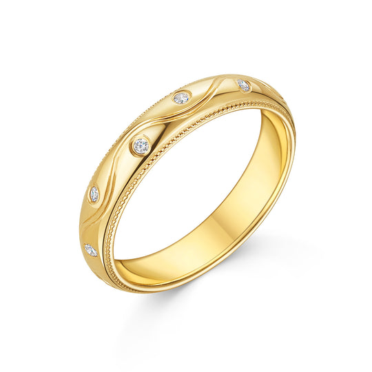 18ct Yellow Gold Fancy Diamond Band